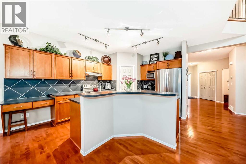 11931 Valley Ridge Drive Nw, Calgary, Alberta  T3B 5W3 - Photo 12 - A2283559