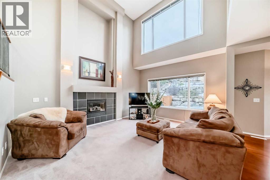 11931 Valley Ridge Drive Nw, Calgary, Alberta  T3B 5W3 - Photo 7 - A2283559