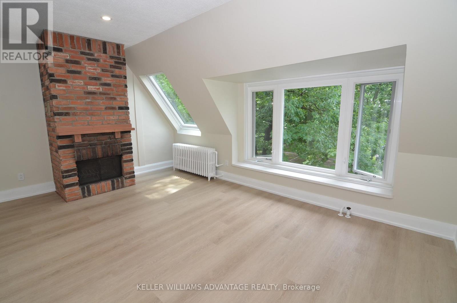 D - 6 Park Avenue, Toronto, Ontario  M4E 1B6 - Photo 2 - E12762518