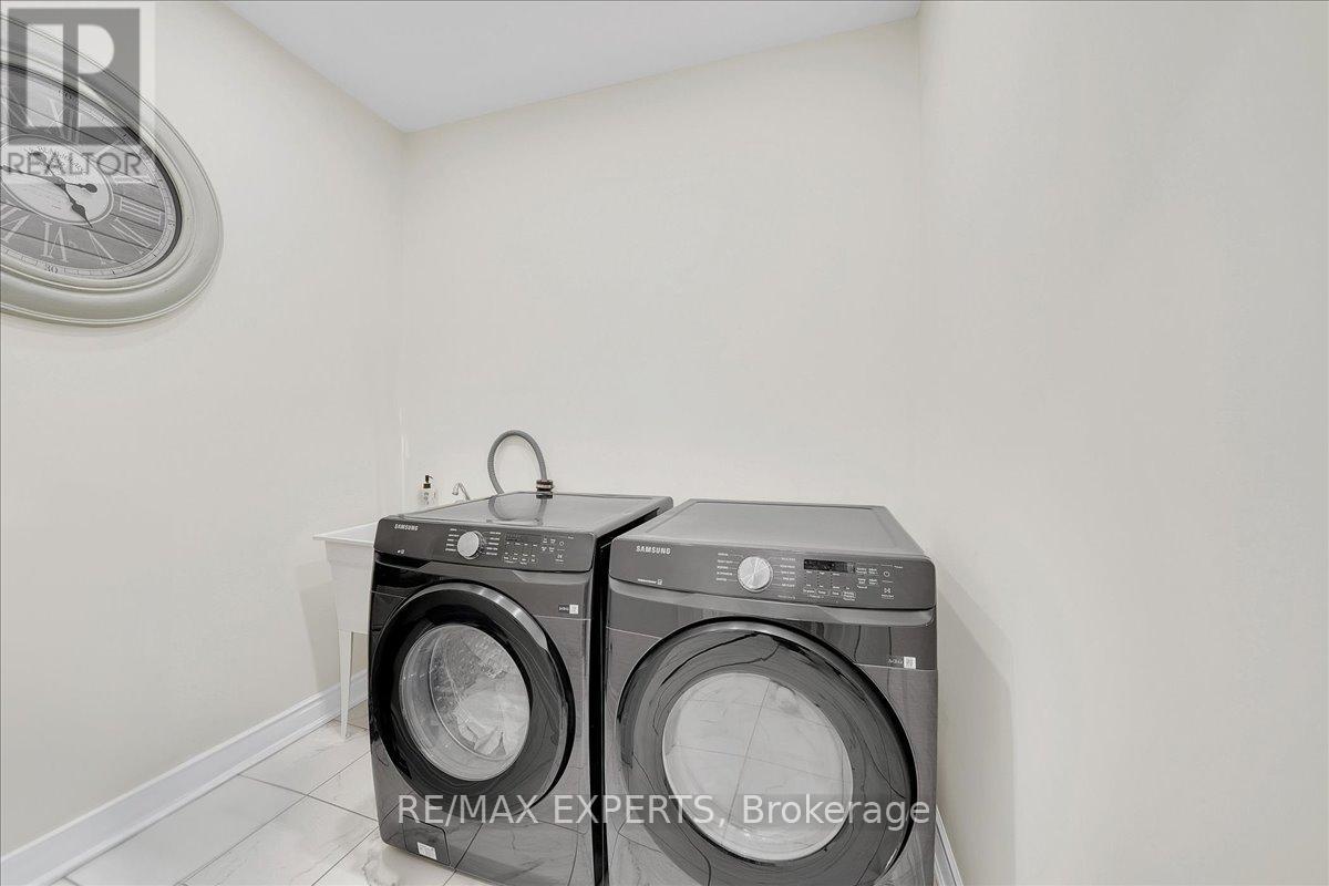 42 Lorne Thomas Place, New Tecumseth, Ontario  L9R 0T8 - Photo 26 - N12762384