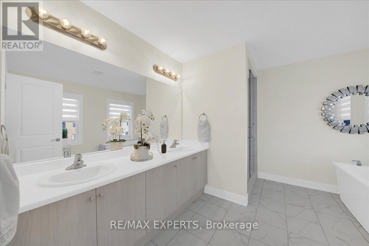 42 Lorne Thomas Place, New Tecumseth, Ontario  L9R 0T8 - Photo 32 - N12762384