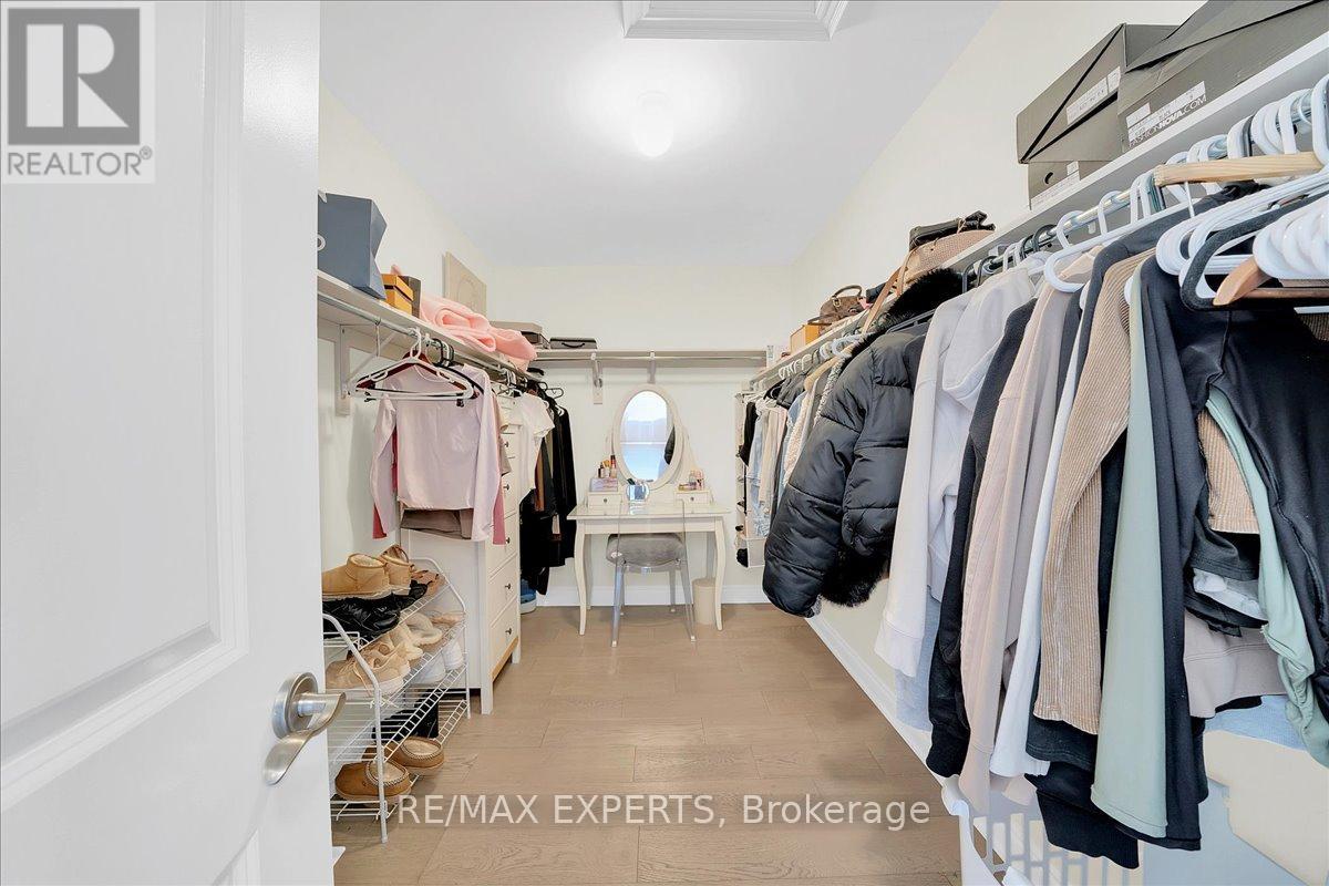 42 Lorne Thomas Place, New Tecumseth, Ontario  L9R 0T8 - Photo 34 - N12762384