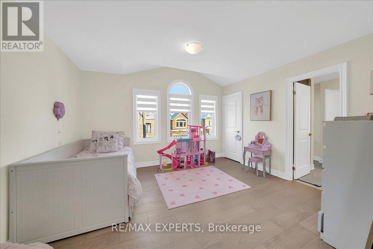 42 Lorne Thomas Place, New Tecumseth, Ontario  L9R 0T8 - Photo 35 - N12762384