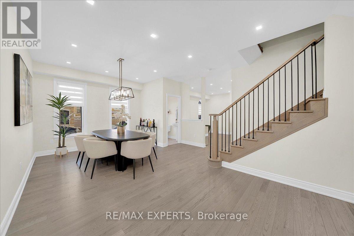 42 Lorne Thomas Place, New Tecumseth, Ontario  L9R 0T8 - Photo 9 - N12762384