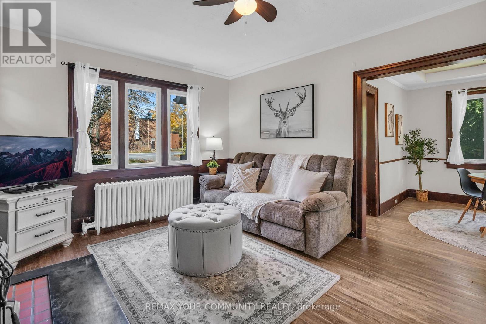 3 Catering Road, Georgina, Ontario  L0E 1R0 - Photo 10 - N12762434