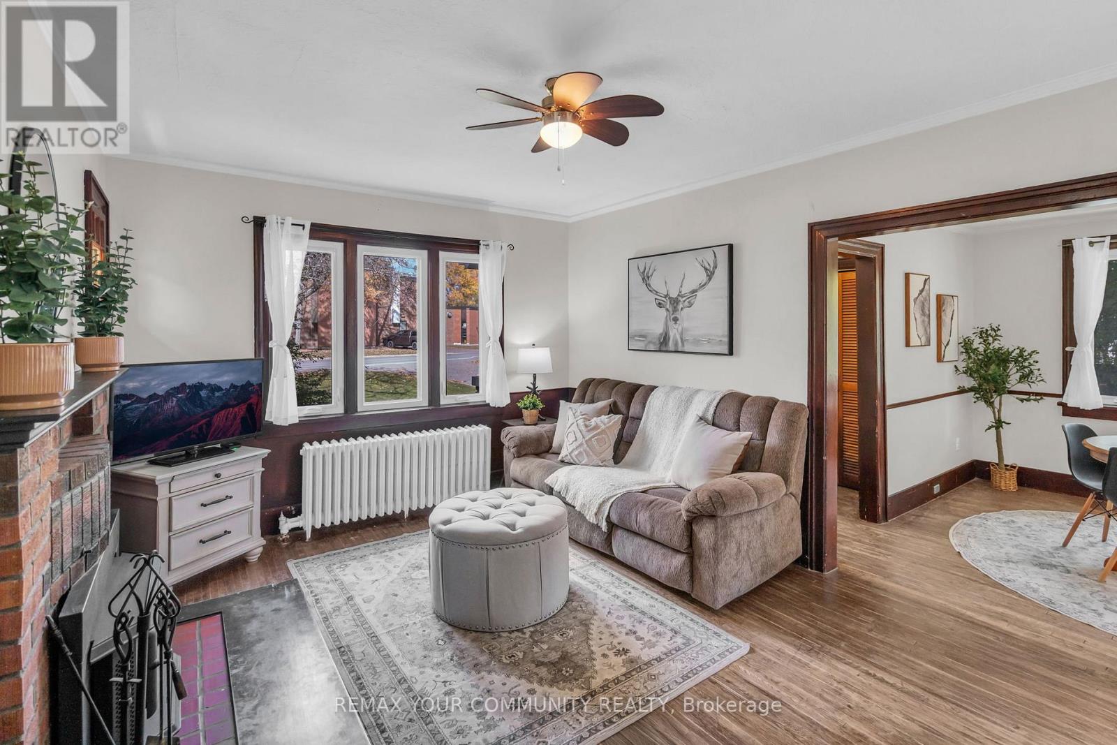 3 Catering Road, Georgina, Ontario  L0E 1R0 - Photo 11 - N12762434