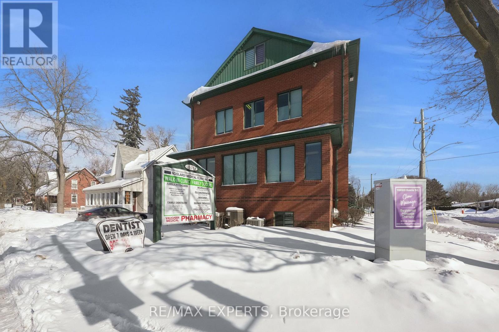 201 - 10083 KEELE STREET, Vaughan, Ontario