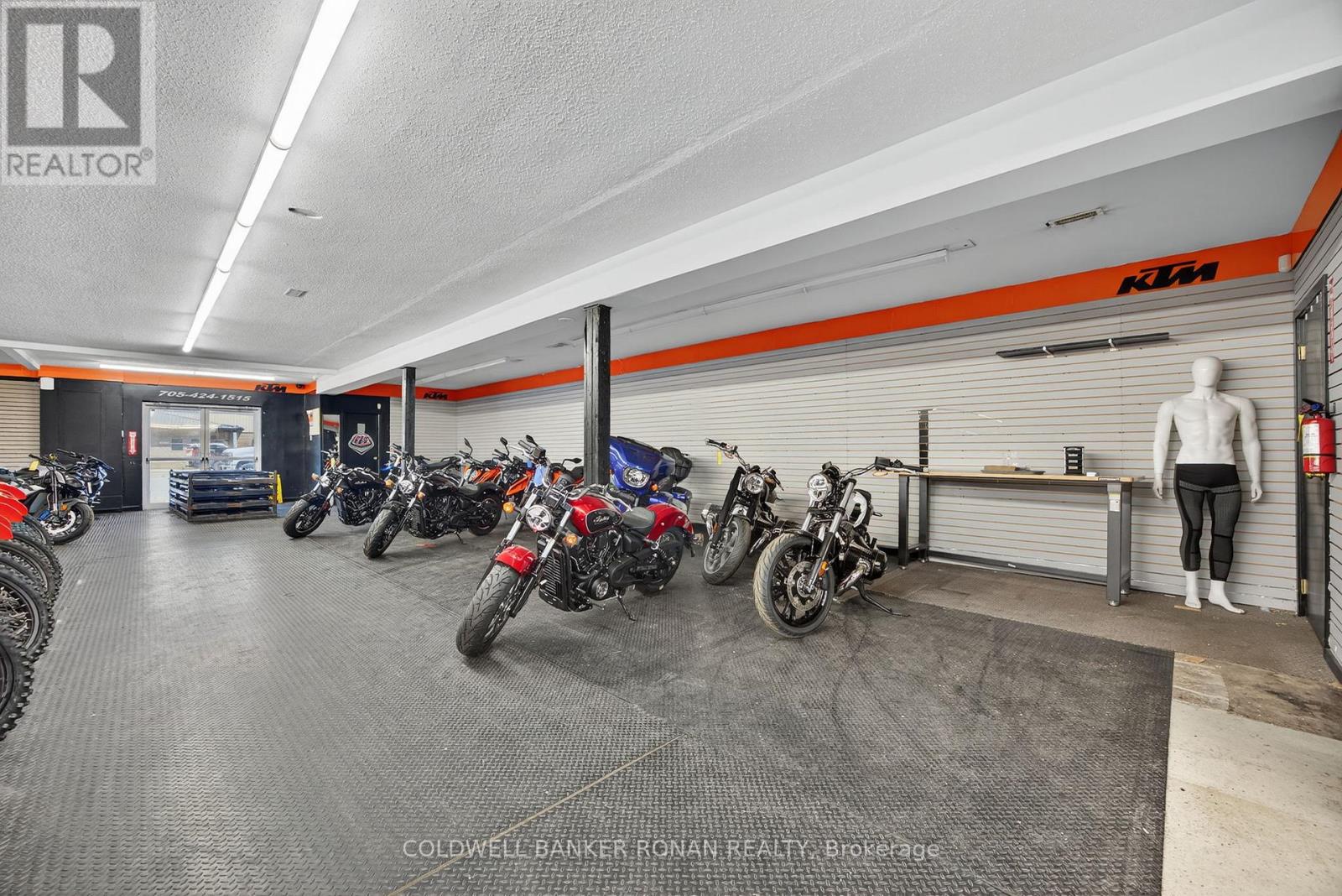 215 Mill Street, Essa, Ontario  L3W 0H1 - Photo 4 - N12762464