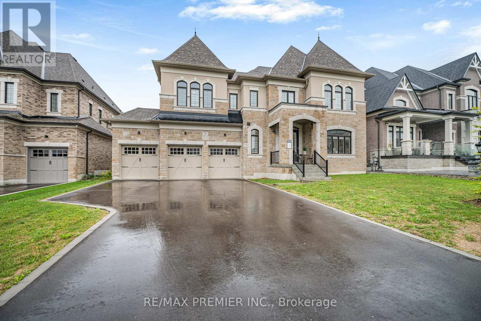 30 Enclave Court, Vaughan, Ontario  L4H 4V9 - Photo 2 - N12762496