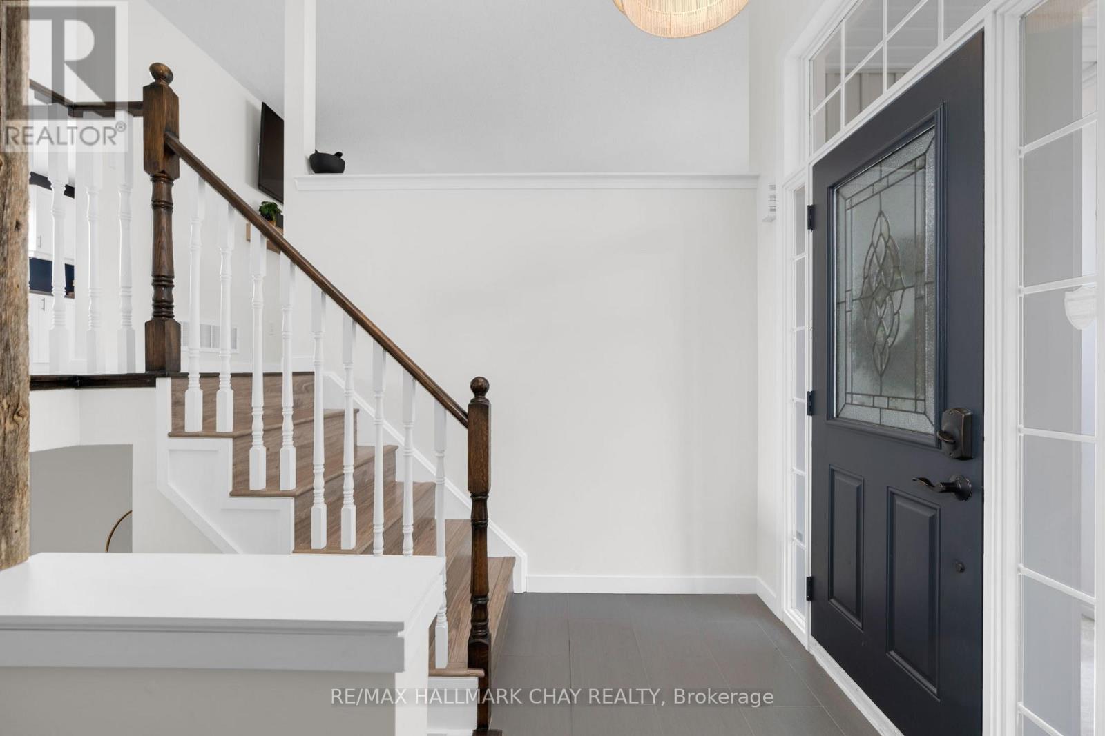 204 Forest Crescent, Clearview, Ontario  L0M 1S0 - Photo 4 - S12762556