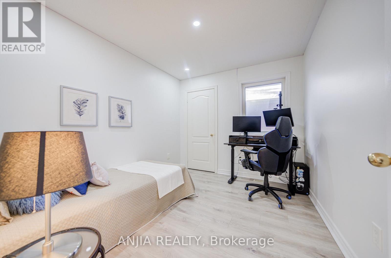 203 James Ratcliff Avenue, Whitchurch-Stouffville, Ontario  L4A 0L5 - Photo 31 - N12761584