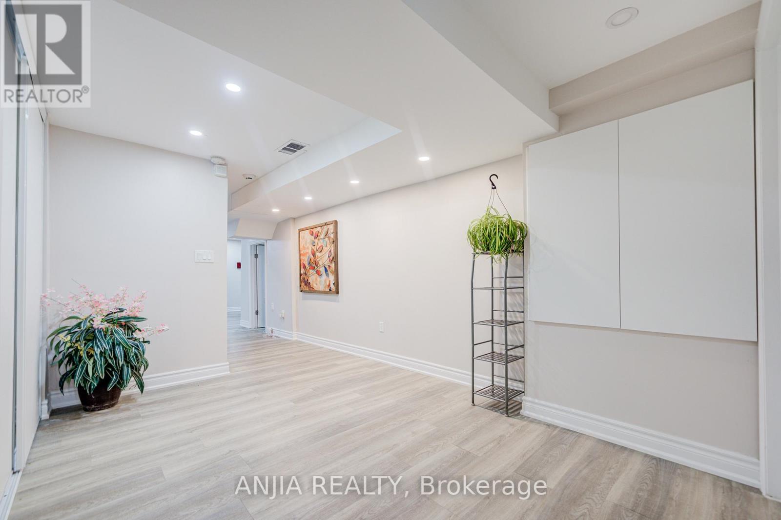 203 James Ratcliff Avenue, Whitchurch-Stouffville, Ontario  L4A 0L5 - Photo 40 - N12761584