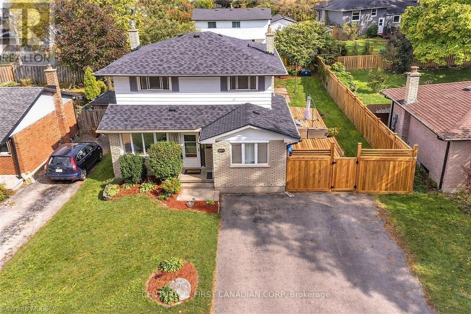 696 Griffith Street, London South, Ontario  N6K 2W4 - Photo 1 - X12761364