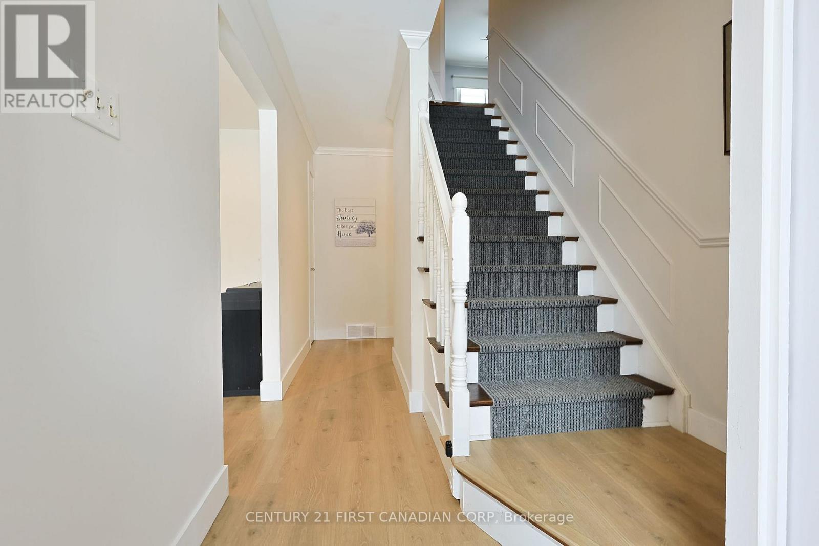 696 Griffith Street, London South, Ontario  N6K 2W4 - Photo 18 - X12761364