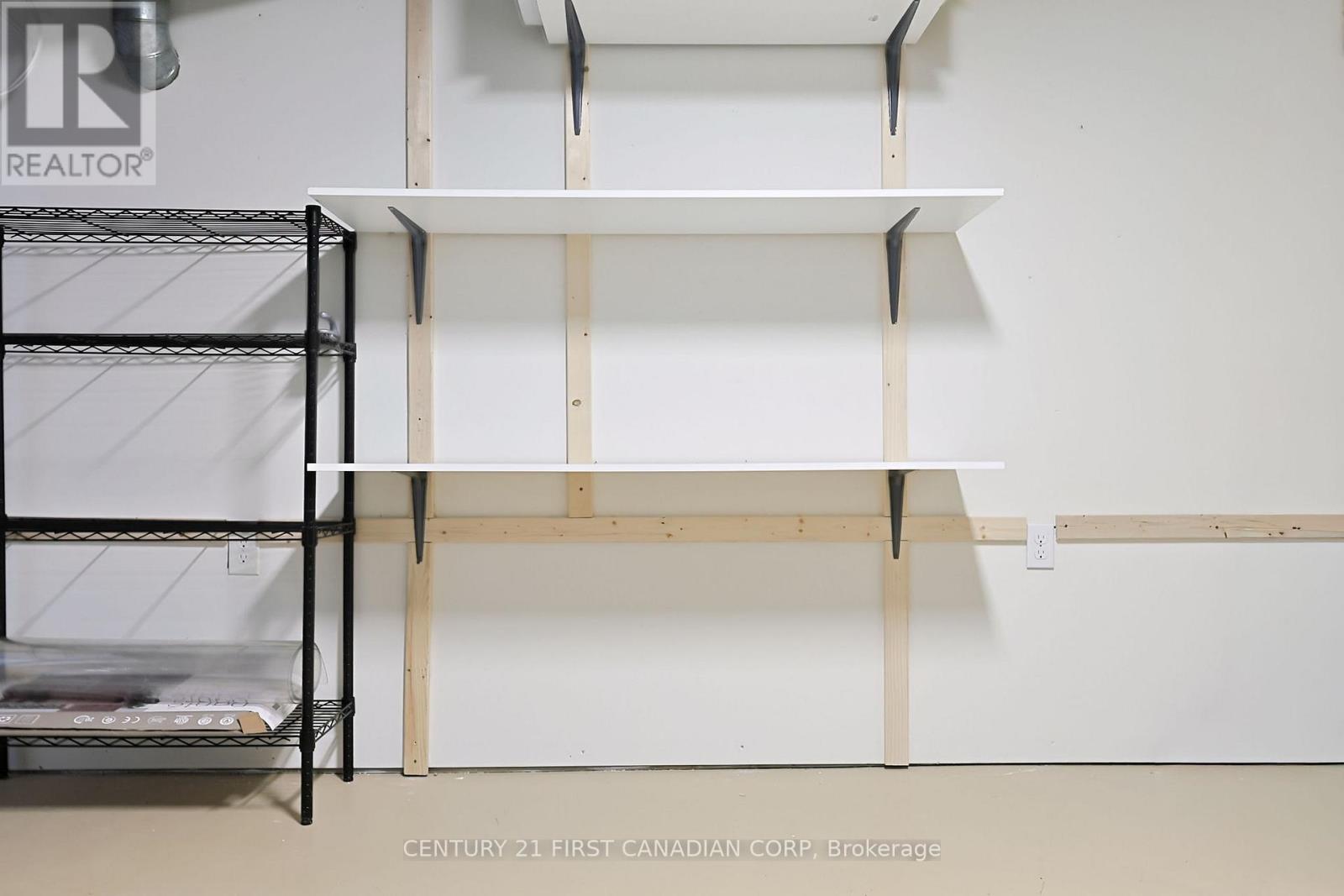 696 Griffith Street, London South, Ontario  N6K 2W4 - Photo 34 - X12761364