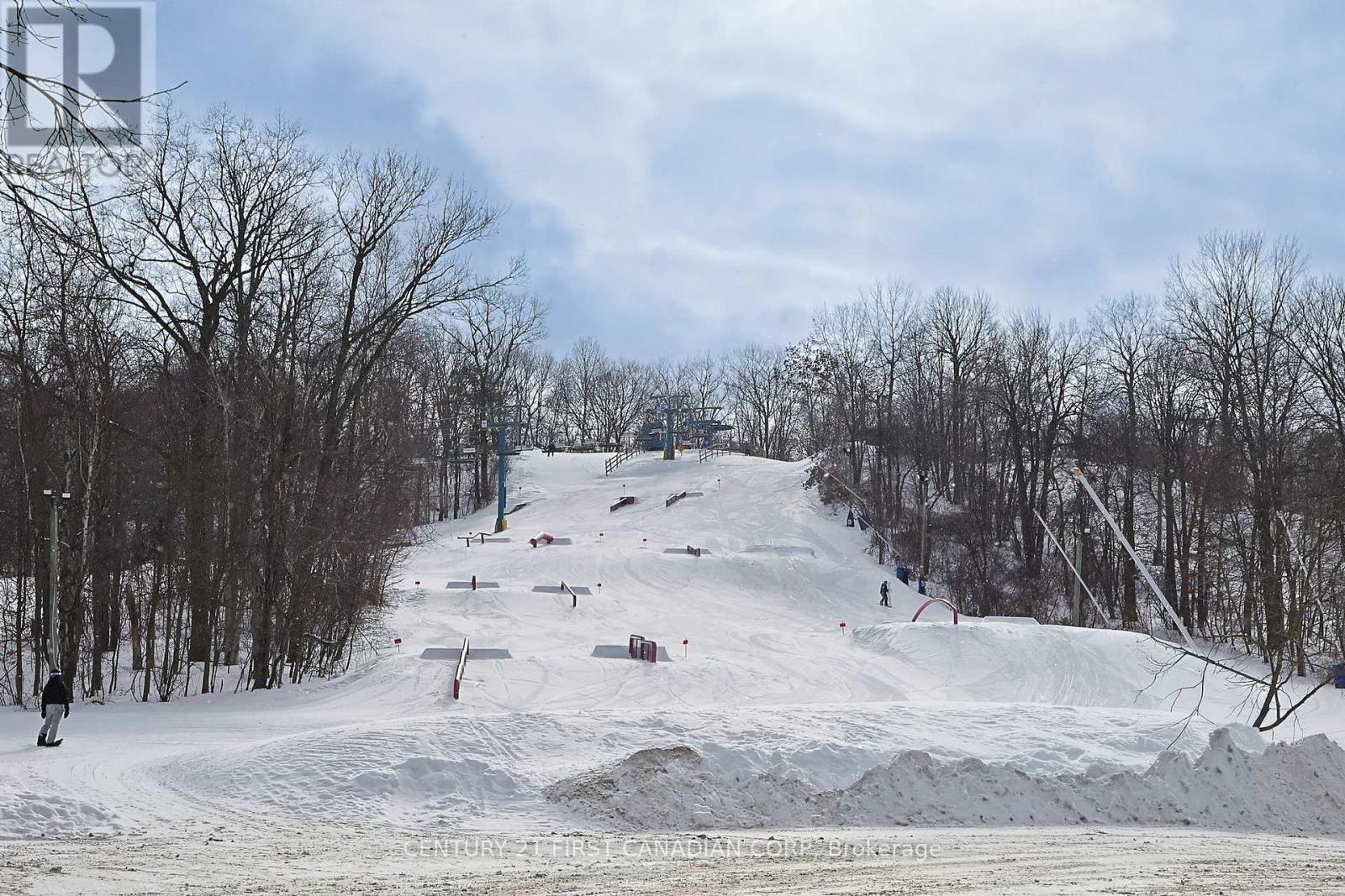 696 Griffith Street, London South, Ontario  N6K 2W4 - Photo 39 - X12761364