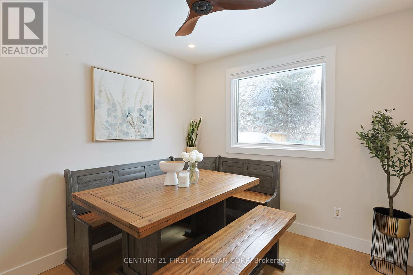 696 Griffith Street, London South, Ontario  N6K 2W4 - Photo 5 - X12761364