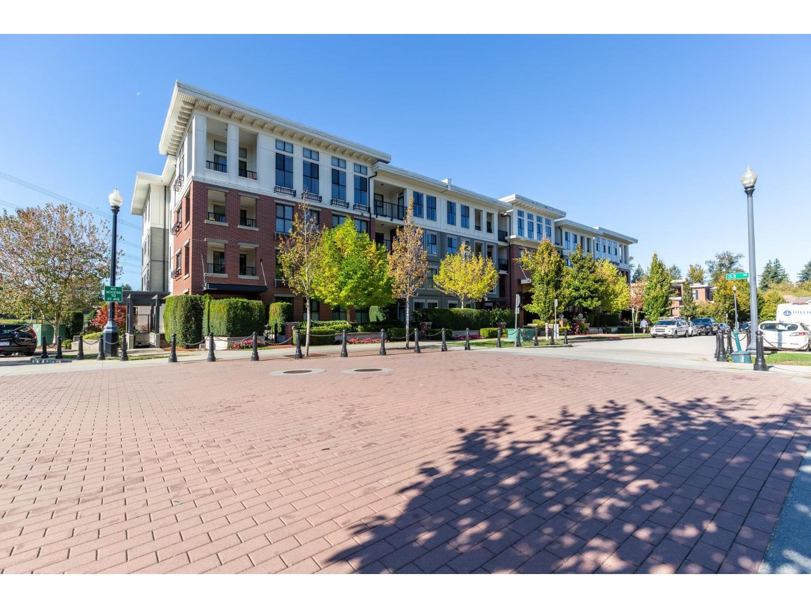 413 3323 151 STREET, Surrey, British Columbia