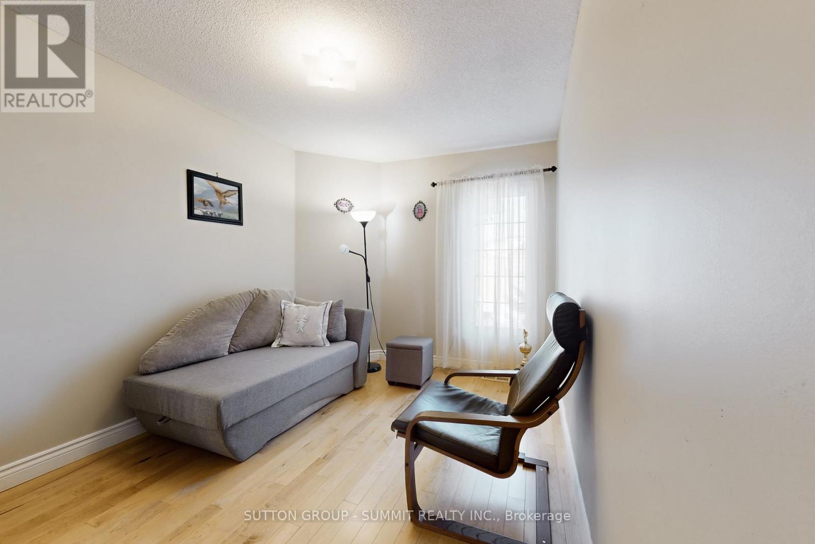 1249 Foxglove Place, Mississauga, Ontario  L5V 2N3 - Photo 25 - W12762364