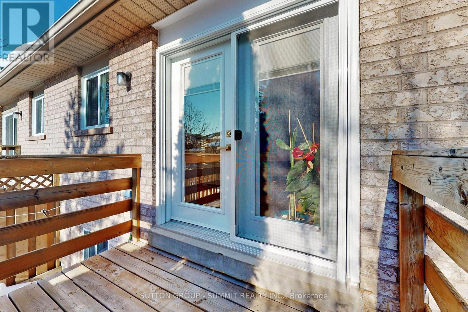 1249 Foxglove Place, Mississauga, Ontario  L5V 2N3 - Photo 47 - W12762364