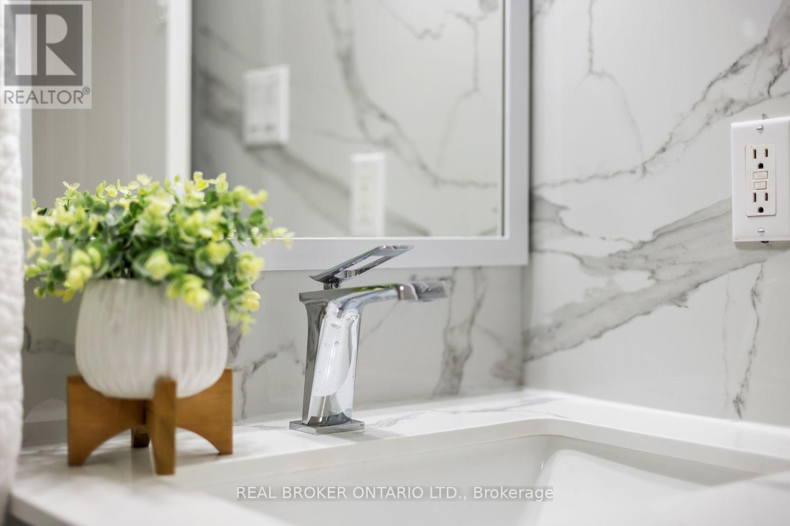 67 - 4620 Guildwood Way, Mississauga, Ontario  L5R 4H4 - Photo 15 - W12762382