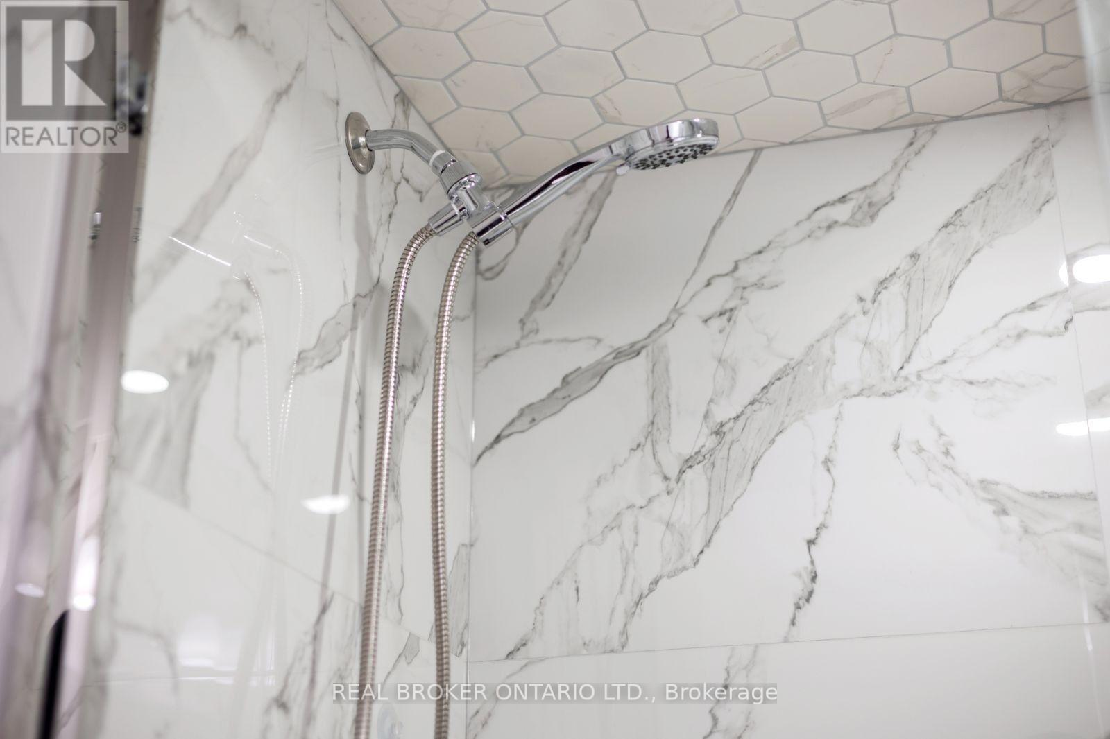 67 - 4620 Guildwood Way, Mississauga, Ontario  L5R 4H4 - Photo 16 - W12762382