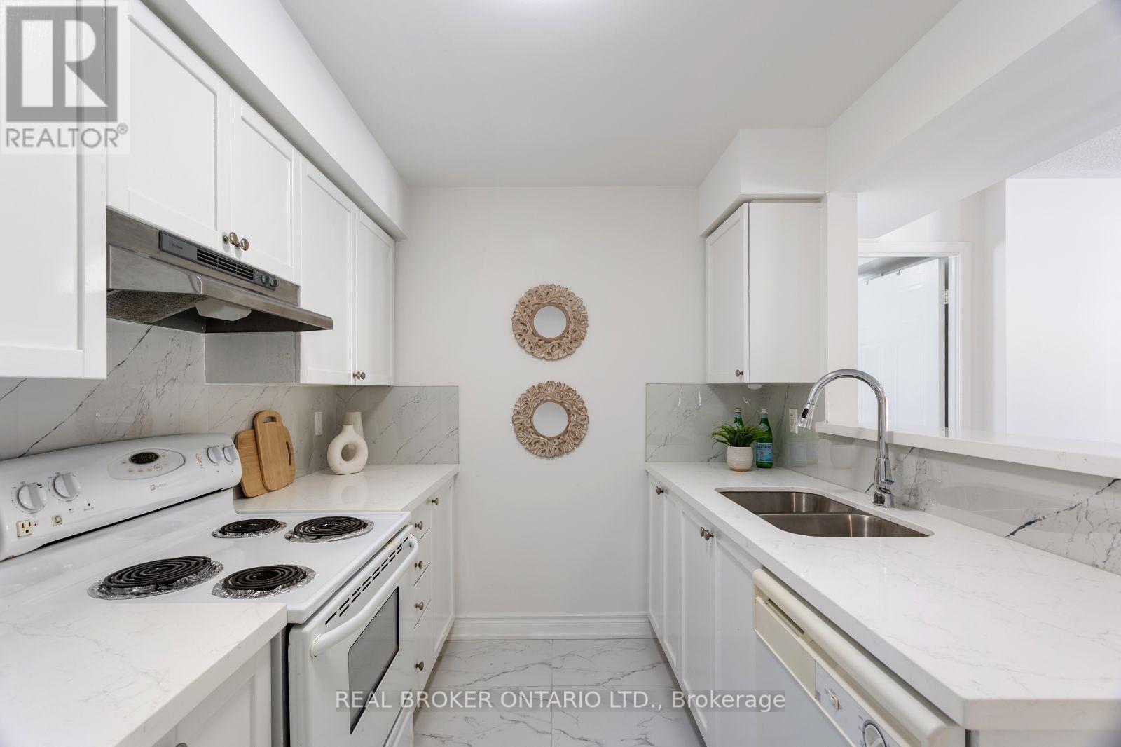 67 - 4620 Guildwood Way, Mississauga, Ontario  L5R 4H4 - Photo 18 - W12762382