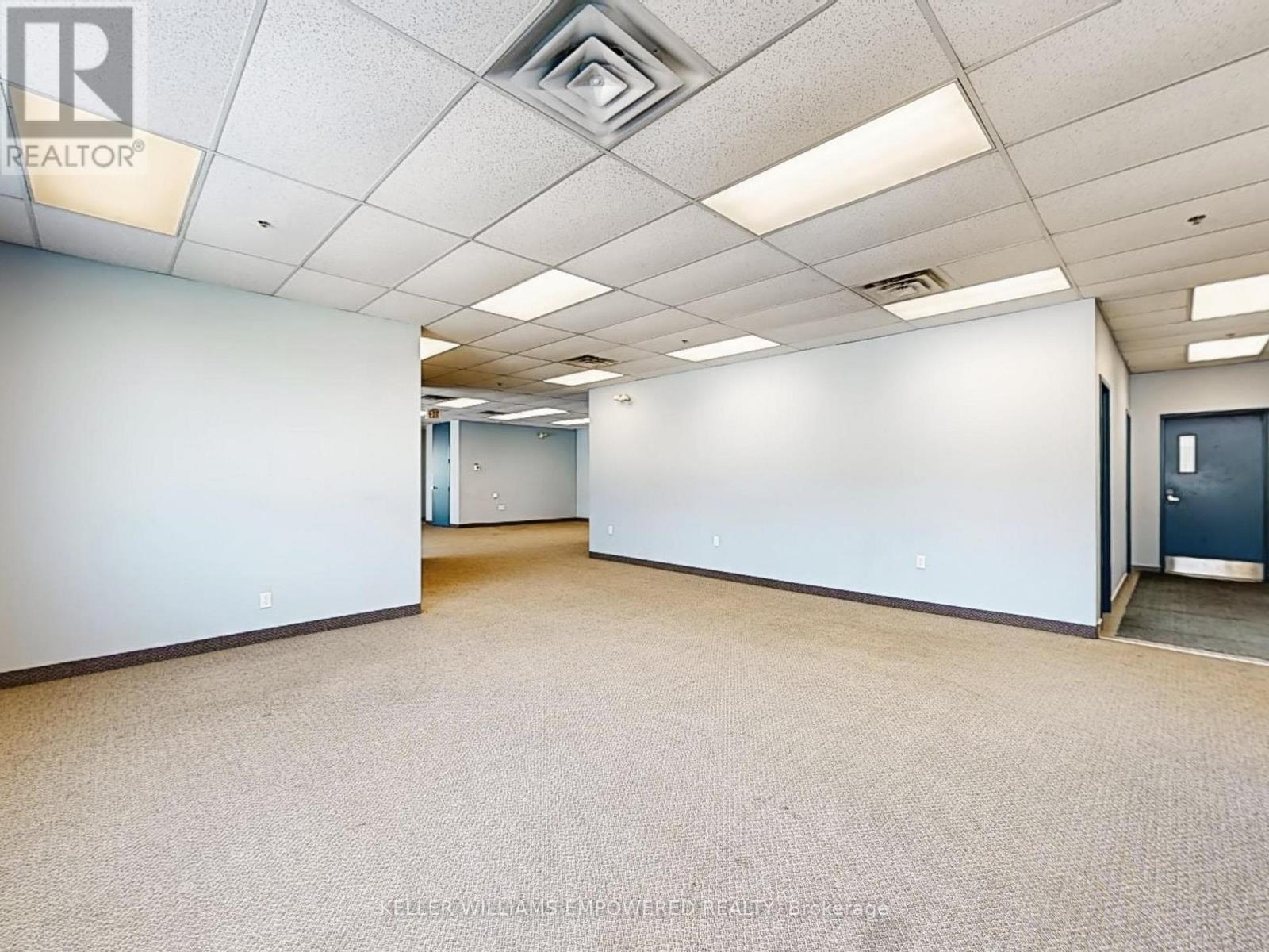 1060b Lorimar Drive, Mississauga, Ontario  L5S 1R8 - Photo 11 - W12762398