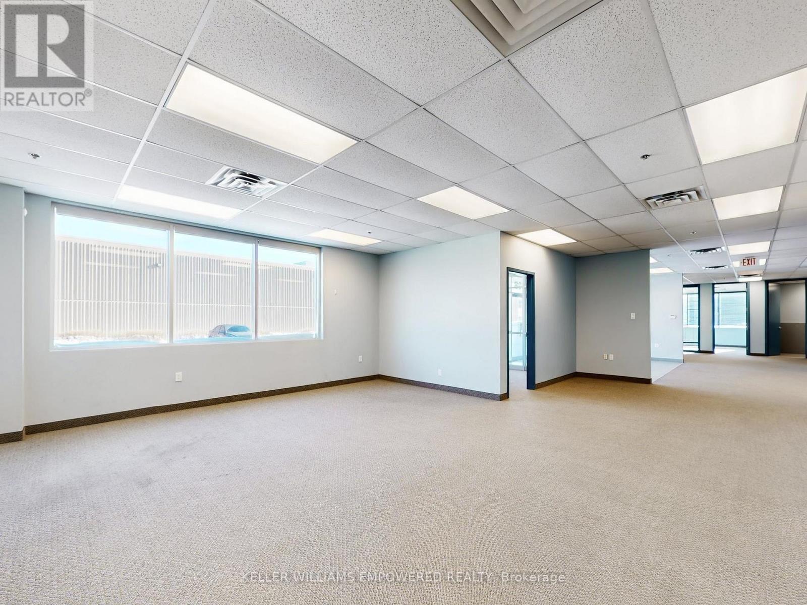 1060b Lorimar Drive, Mississauga, Ontario  L5S 1R8 - Photo 12 - W12762398