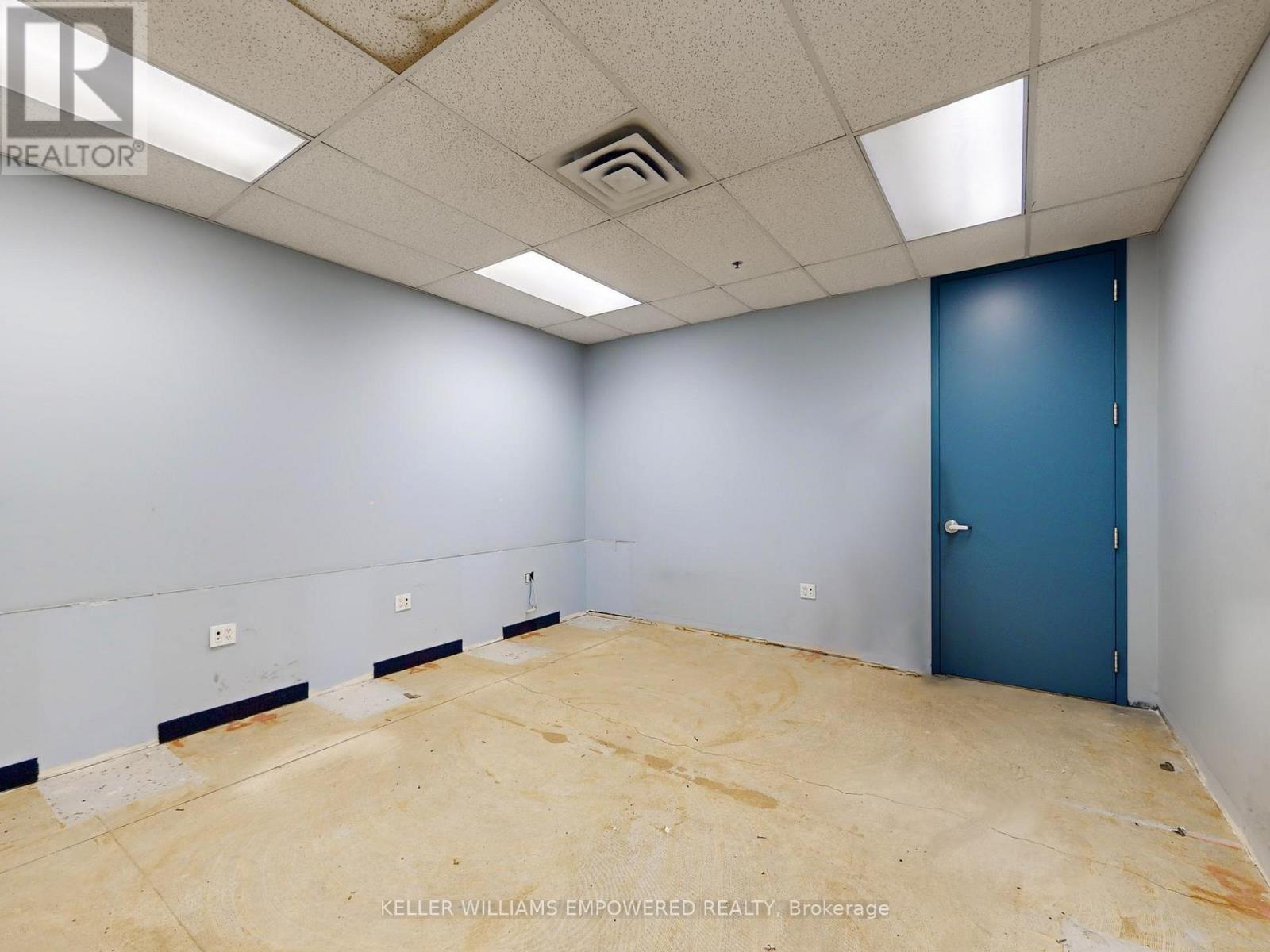 1060b Lorimar Drive, Mississauga, Ontario  L5S 1R8 - Photo 16 - W12762398