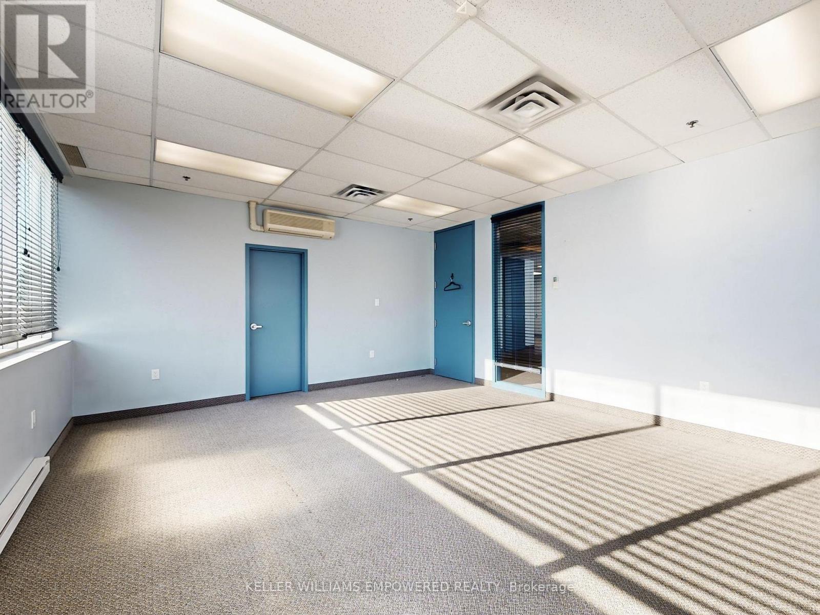 1060b Lorimar Drive, Mississauga, Ontario  L5S 1R8 - Photo 26 - W12762398