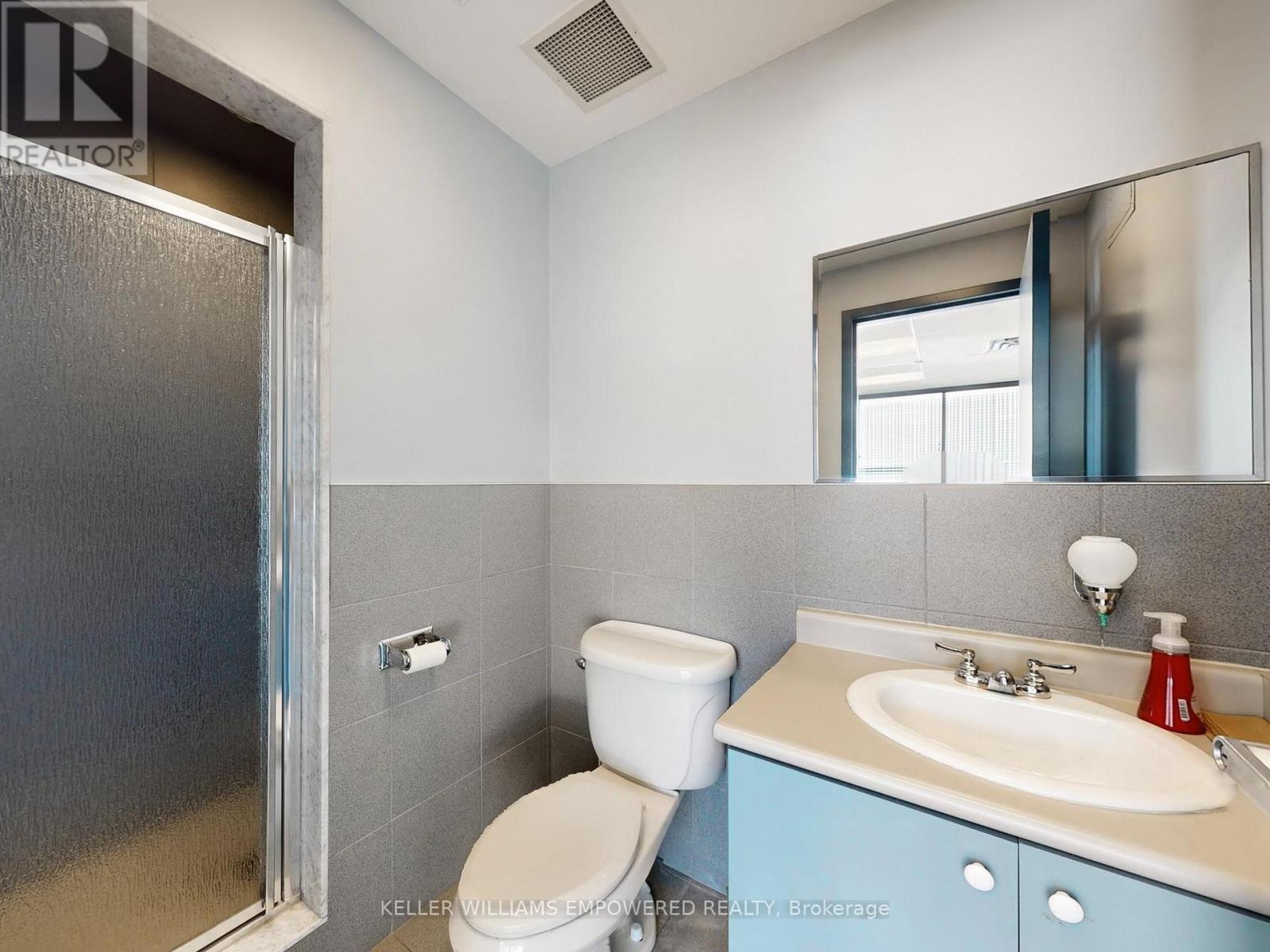 1060b Lorimar Drive, Mississauga, Ontario  L5S 1R8 - Photo 30 - W12762398