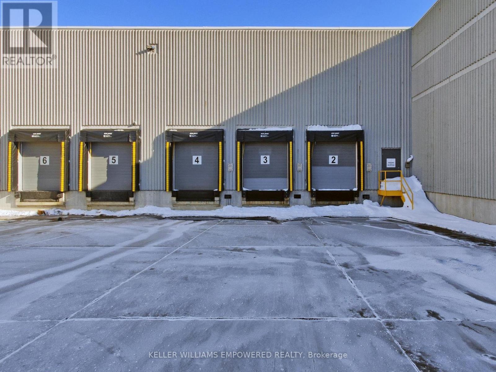 1060b Lorimar Drive, Mississauga, Ontario  L5S 1R8 - Photo 5 - W12762398