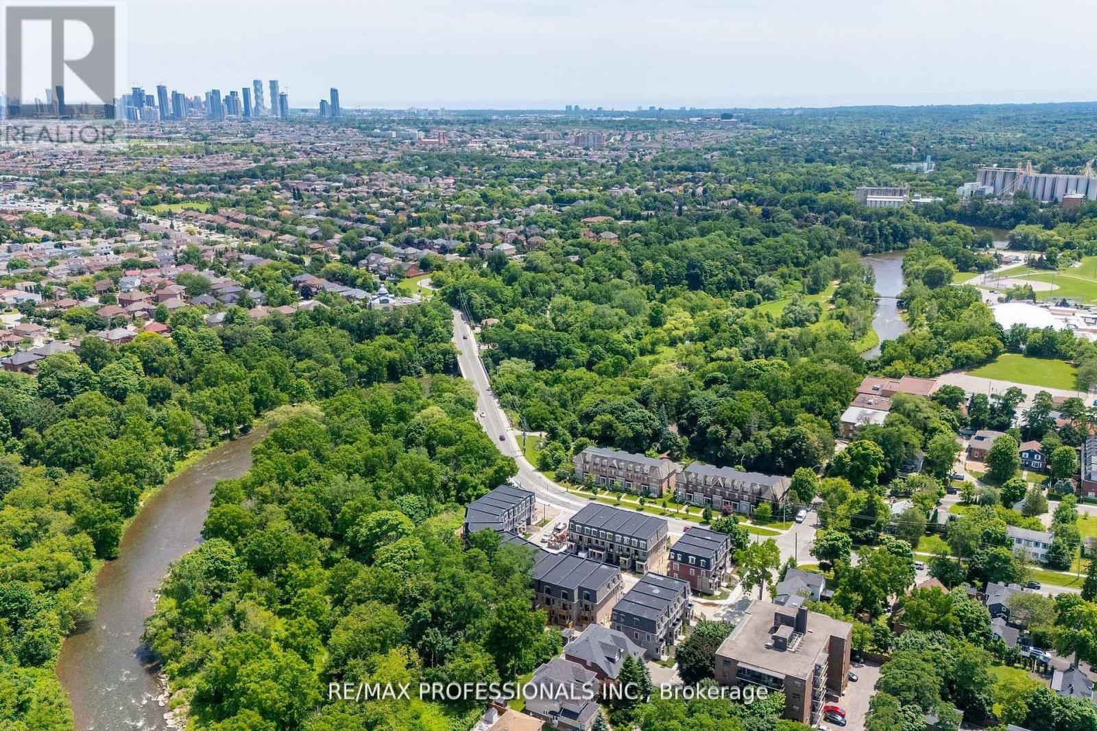 78 Salina Street, Mississauga, Ontario  L6M 2S5 - Photo 32 - W12762400