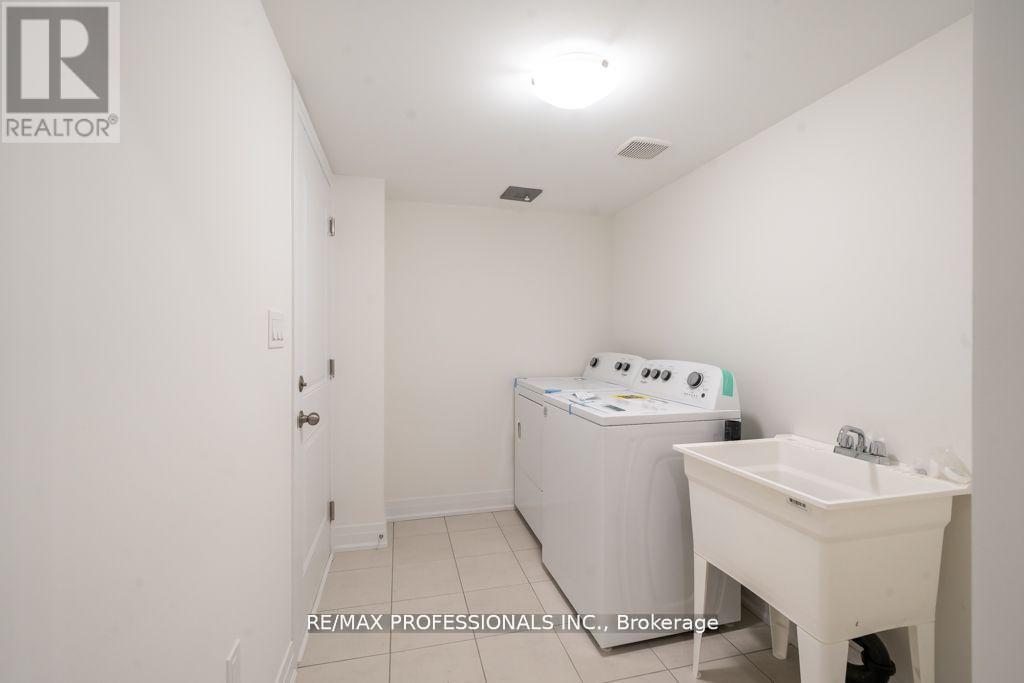 78 Salina Street, Mississauga, Ontario  L6M 2S5 - Photo 6 - W12762400