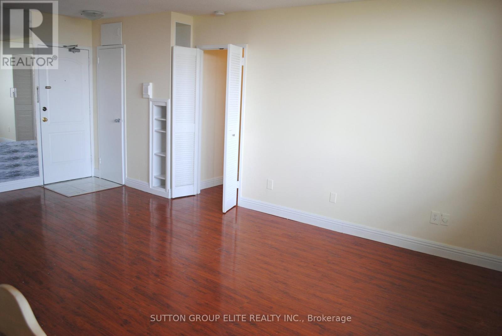 1103 - 3145 Queen Frederica Dr Drive, Mississauga, Ontario  L4Y 3A7 - Photo 6 - W12762426