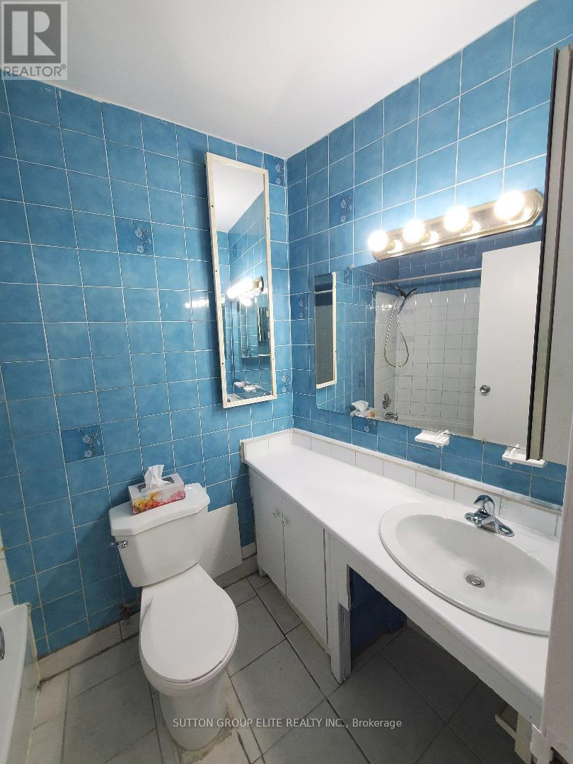 1103 - 3145 Queen Frederica Dr Drive, Mississauga, Ontario  L4Y 3A7 - Photo 8 - W12762426