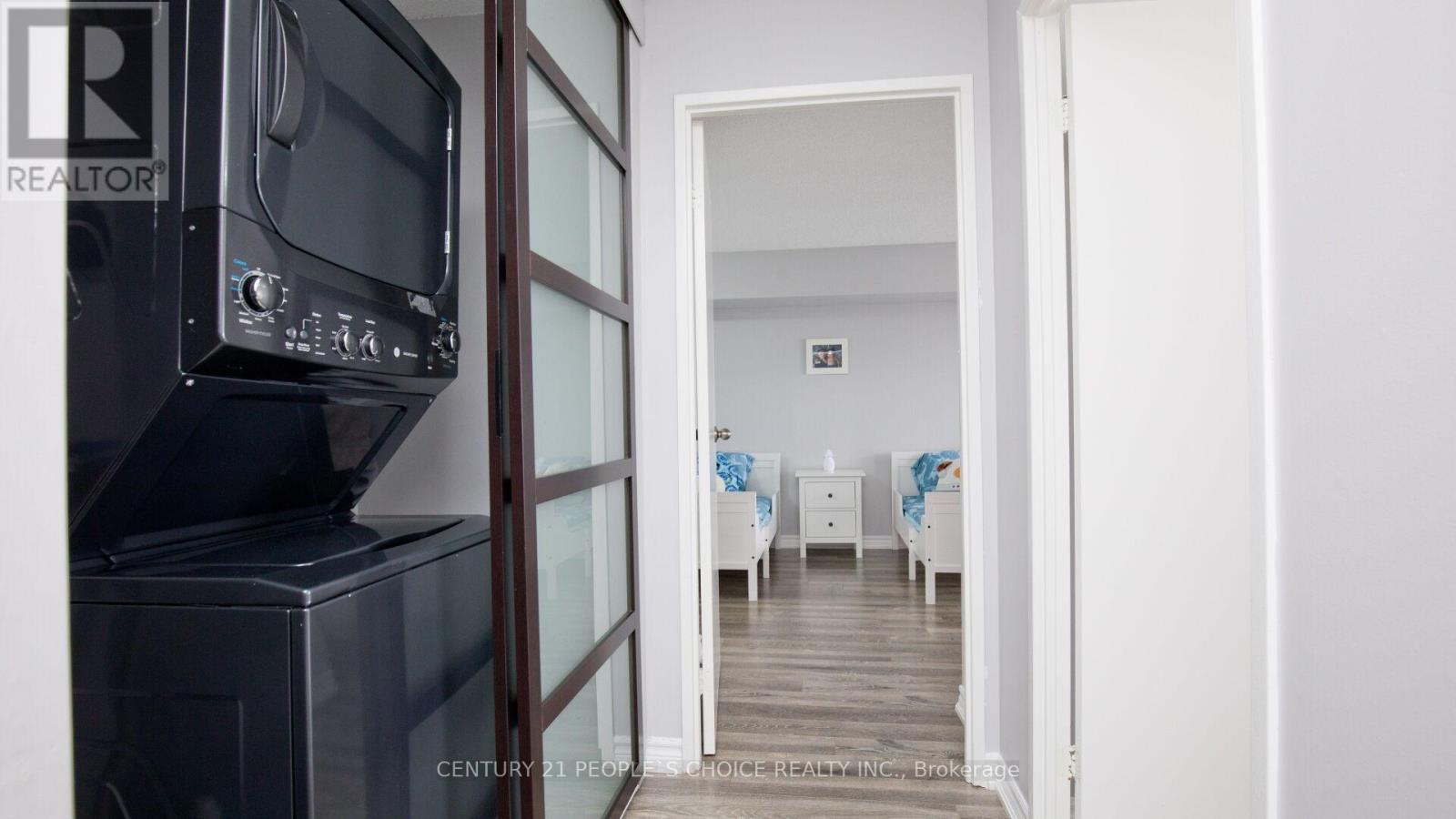 1805 - 3 Rowntree Road, Toronto, Ontario  M9V 5G8 - Photo 25 - W12762446