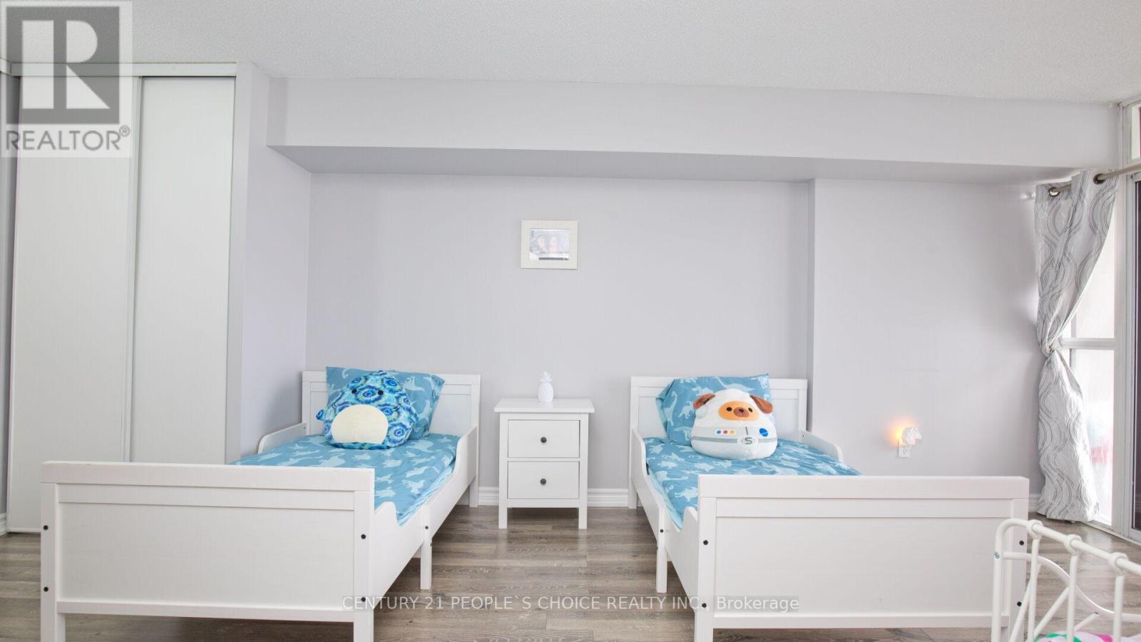 1805 - 3 Rowntree Road, Toronto, Ontario  M9V 5G8 - Photo 32 - W12762446