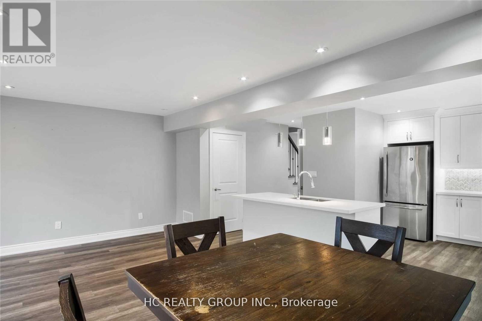 78 Orsett Street, Oakville, Ontario  L6H 2N9 - Photo 10 - W12762478