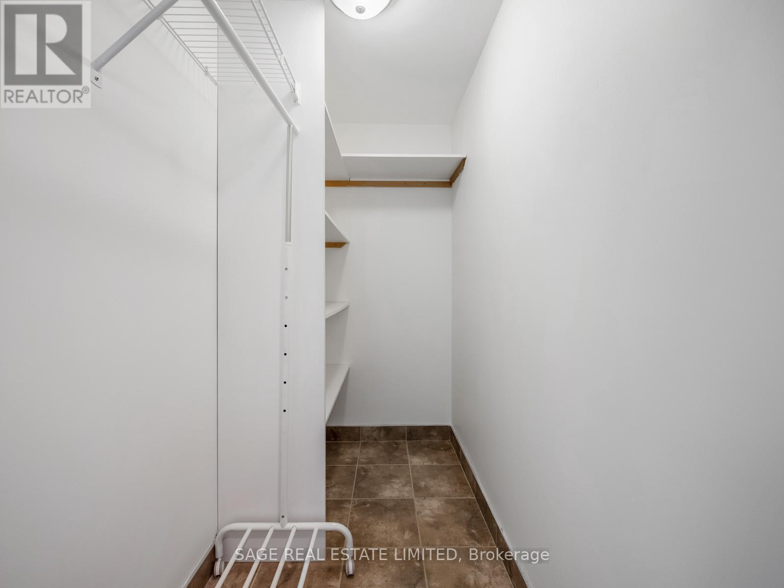 1605 - 3 Michael Power Place, Toronto, Ontario  M9A 0A2 - Photo 22 - W12762530
