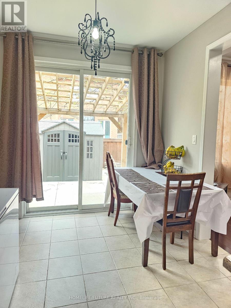 78 Enford Crescent, Brampton, Ontario  L7A 4C7 - Photo 8 - W12762532