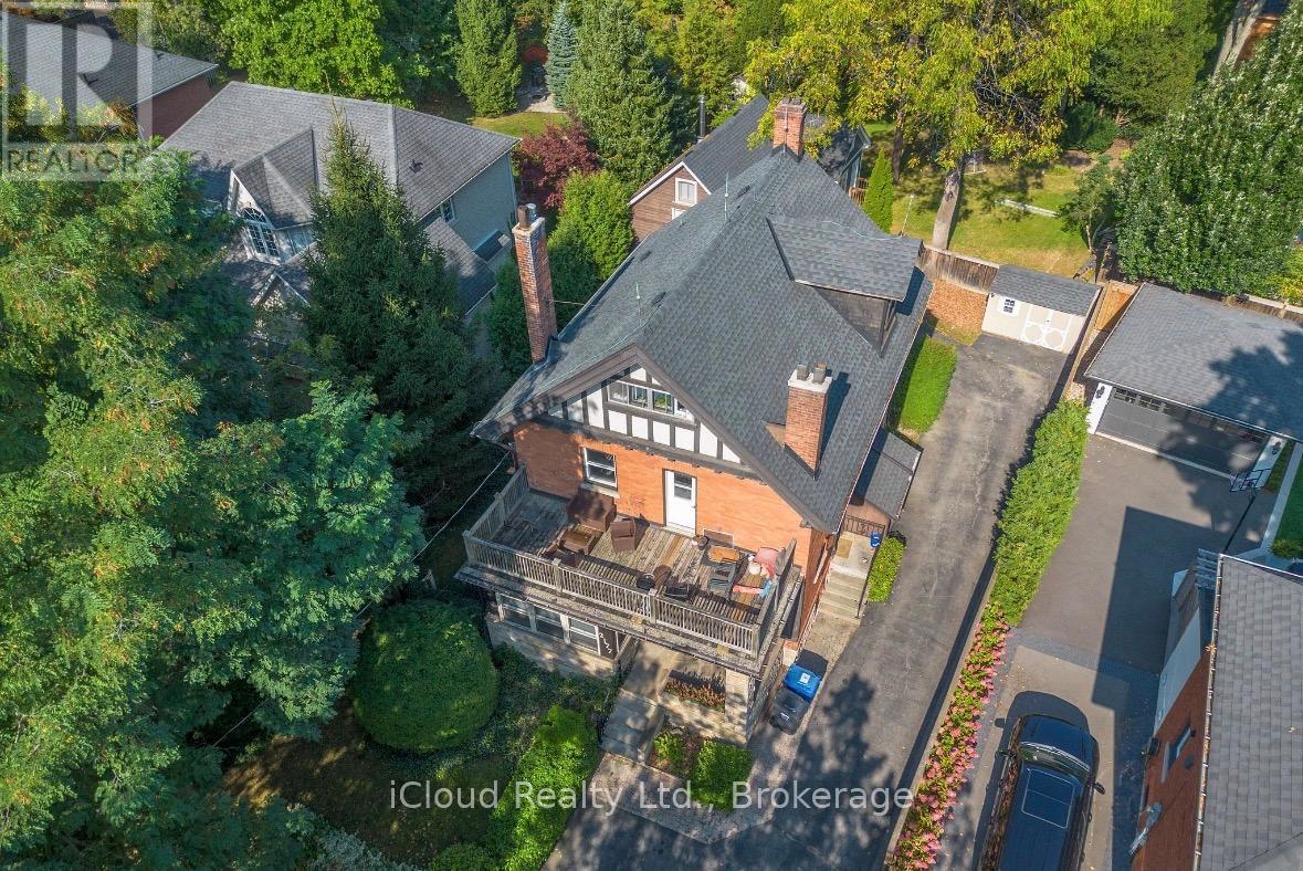 UPPER - 2177 LAKESHORE ROAD, Burlington, Ontario