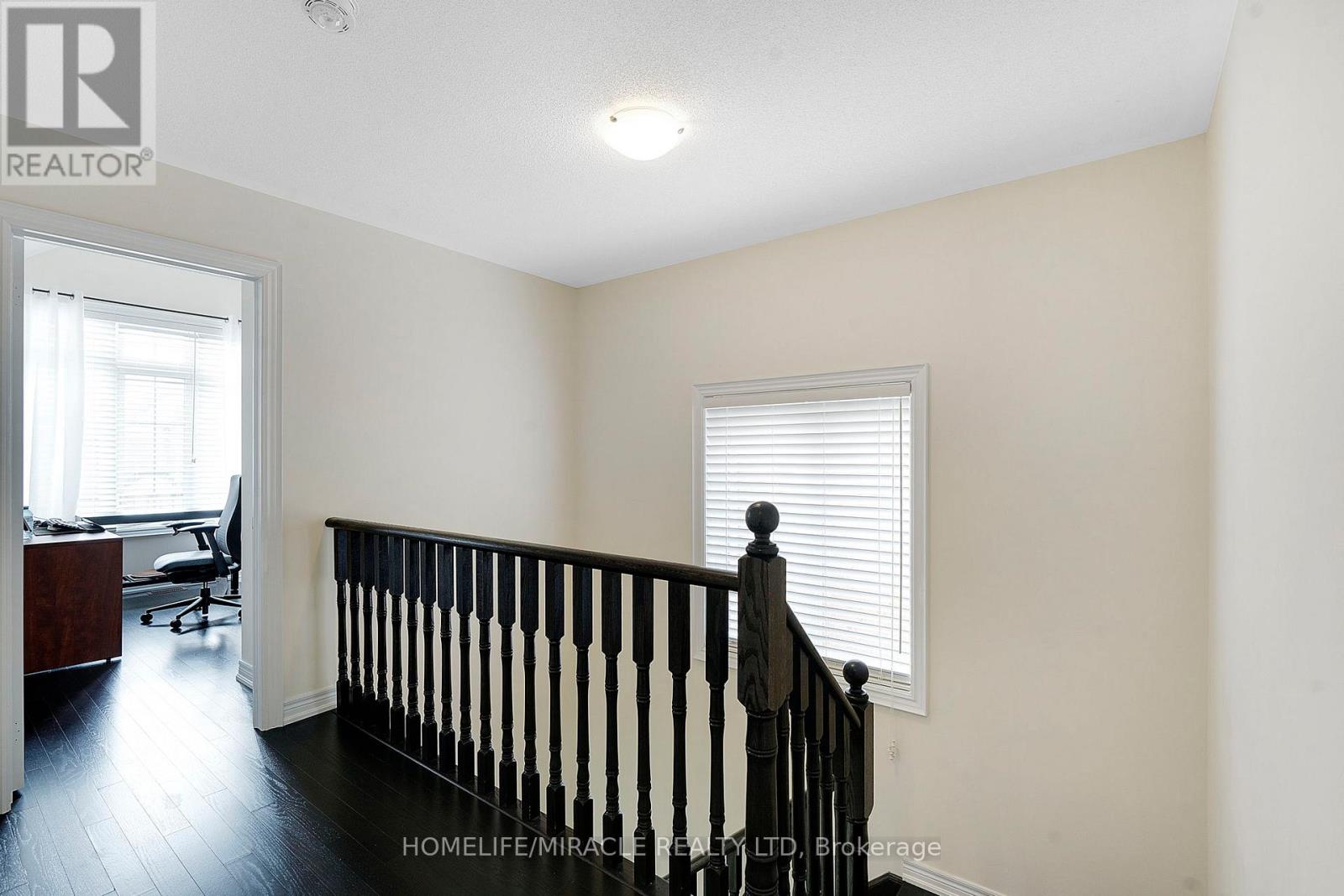 10 Dalecrest Road, Brampton, Ontario  L6X 5N3 - Photo 21 - W12762562