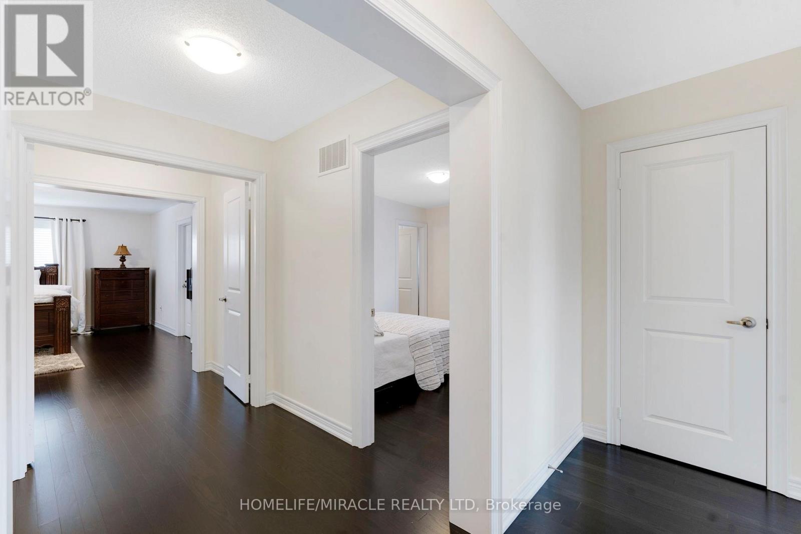 10 Dalecrest Road, Brampton, Ontario  L6X 5N3 - Photo 22 - W12762562