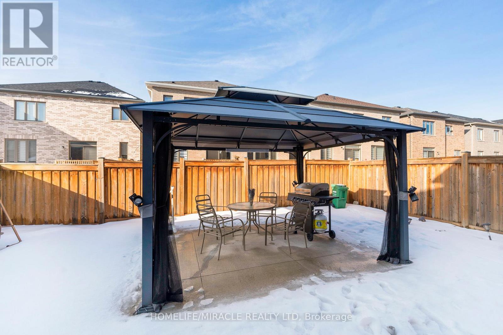 10 Dalecrest Road, Brampton, Ontario  L6X 5N3 - Photo 46 - W12762562