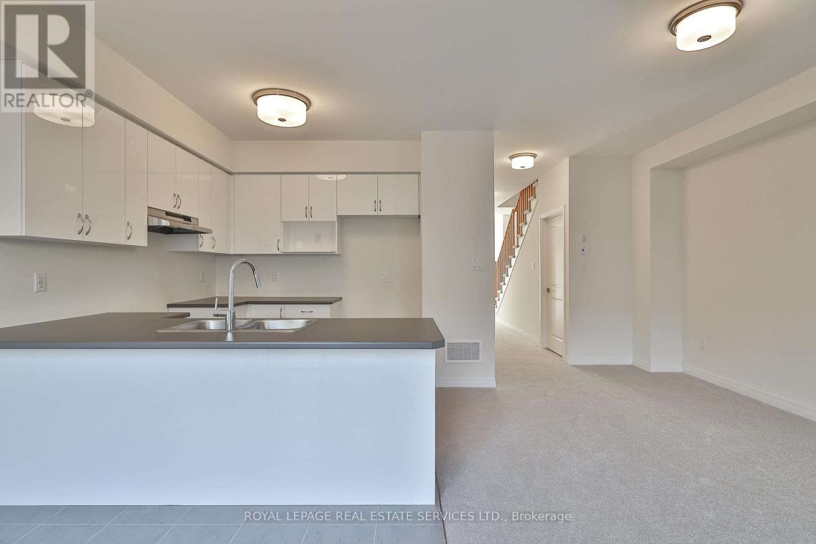 66 Mckernan Avenue, Brantford, Ontario  N3V 0B9 - Photo 12 - X12570072