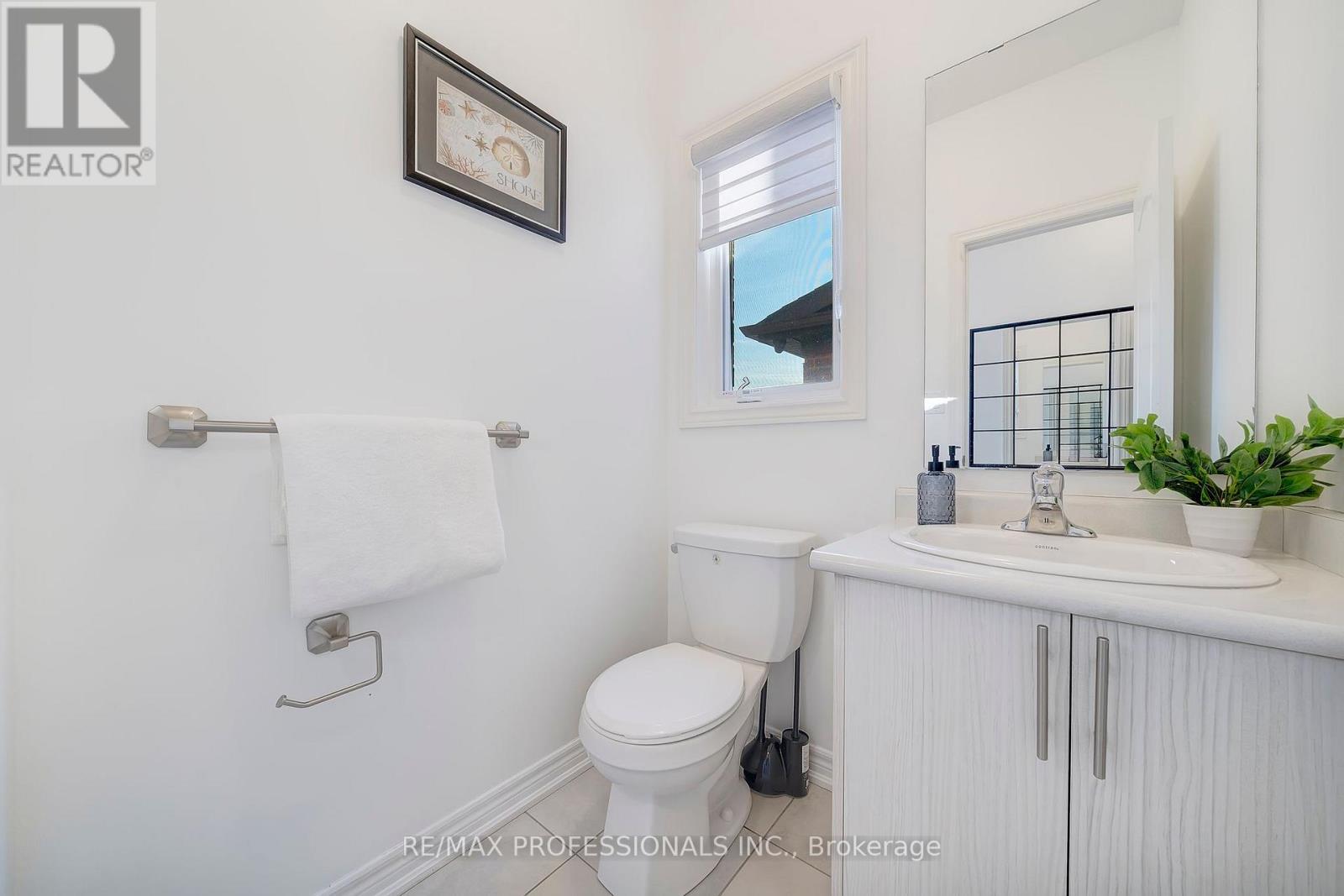 7 Westfield Crescent, Hamilton, Ontario  L8B 1Y1 - Photo 4 - X12762480