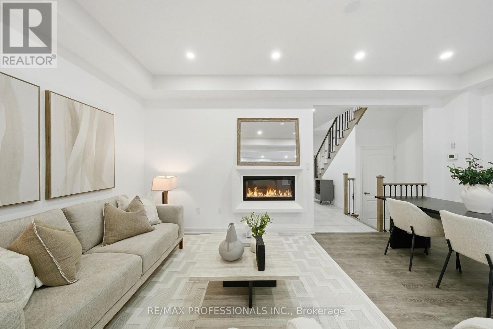 7 Westfield Crescent, Hamilton, Ontario  L8B 1Y1 - Photo 9 - X12762480