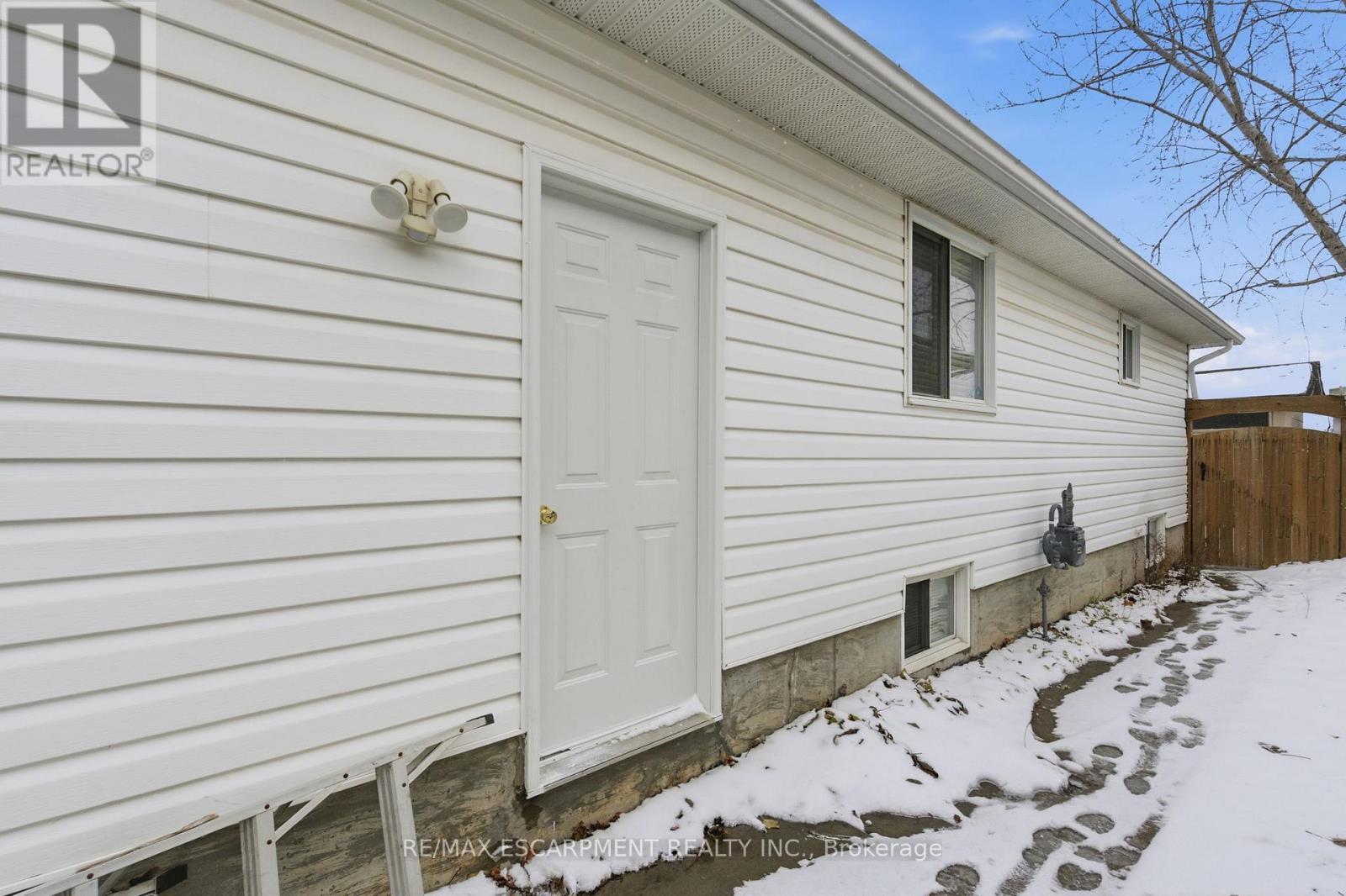 65 Thistlemoor Drive, Haldimand, Ontario  N3W 2K5 - Photo 36 - X12762498